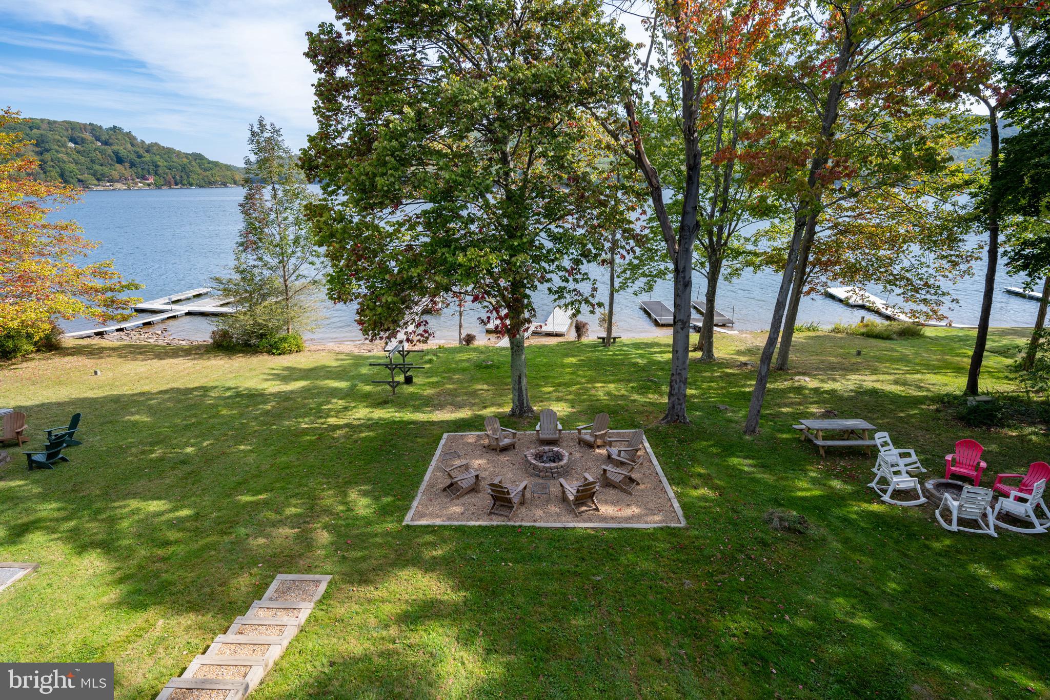 DEEP CREEK - Residential