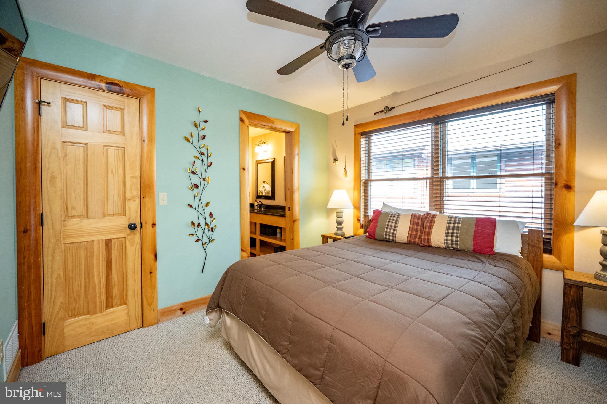 DEEP CREEK - Residential