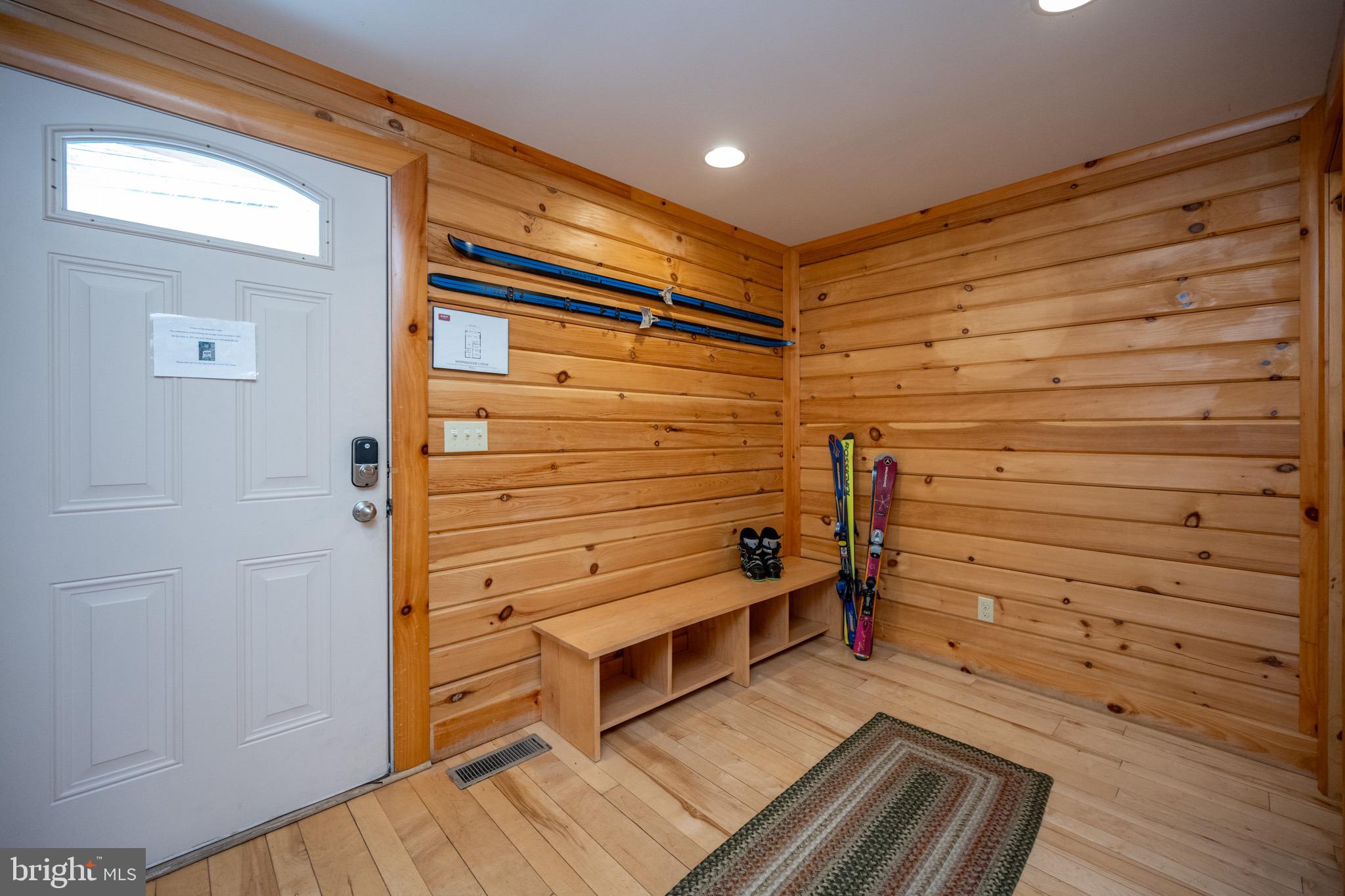 DEEP CREEK - Residential