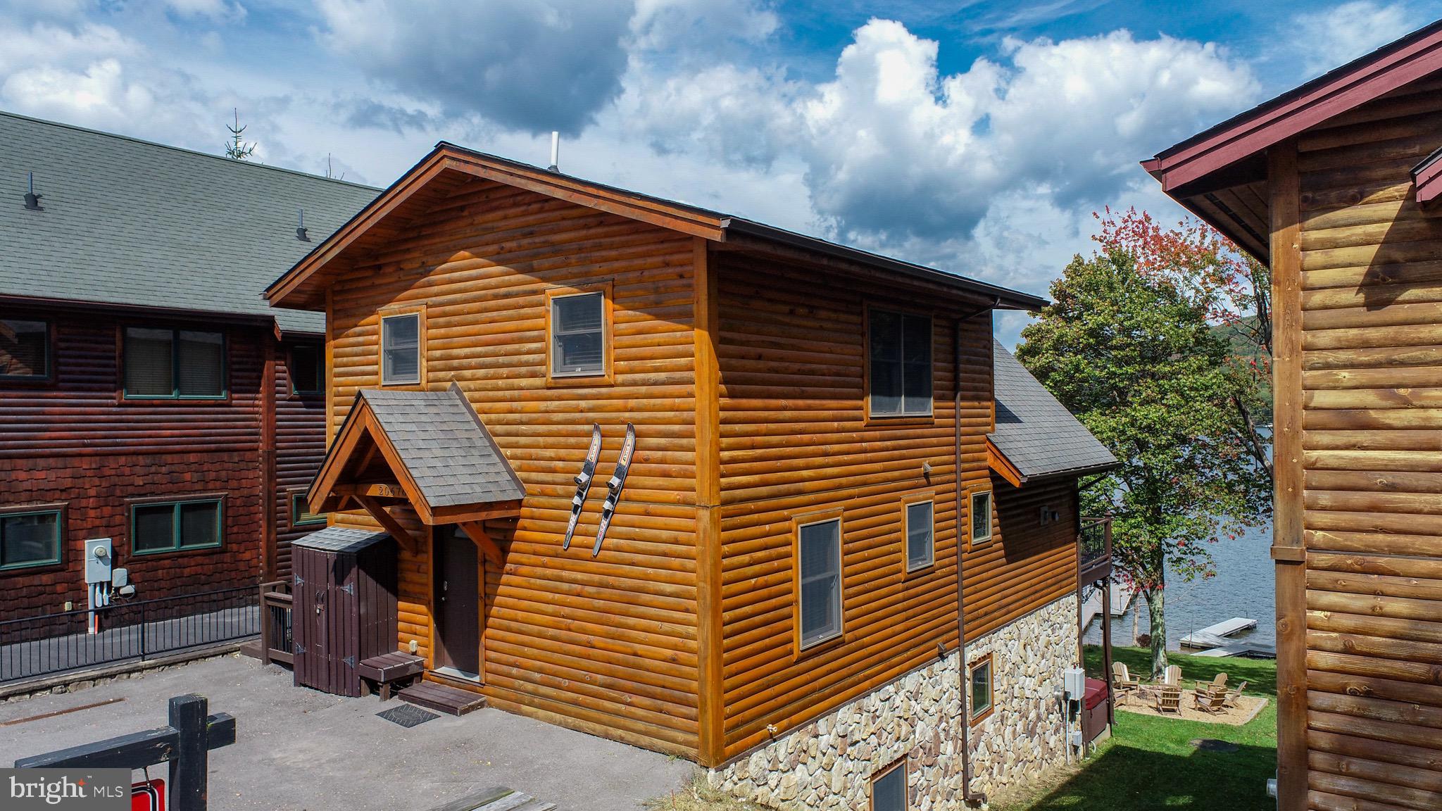 DEEP CREEK - Residential