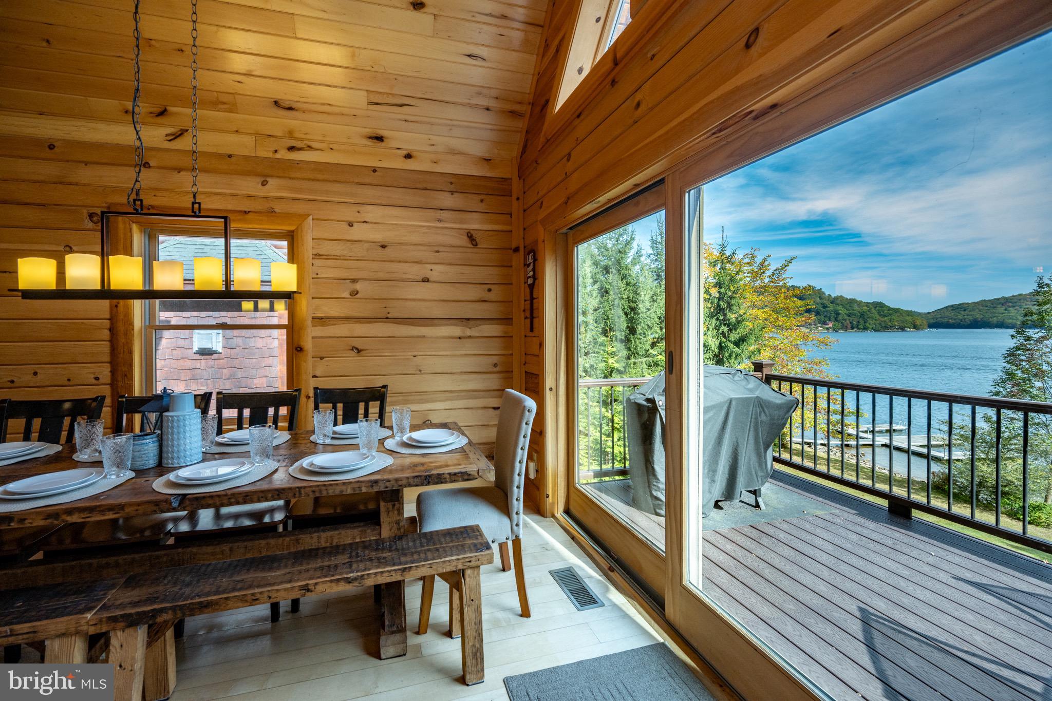 DEEP CREEK - Residential