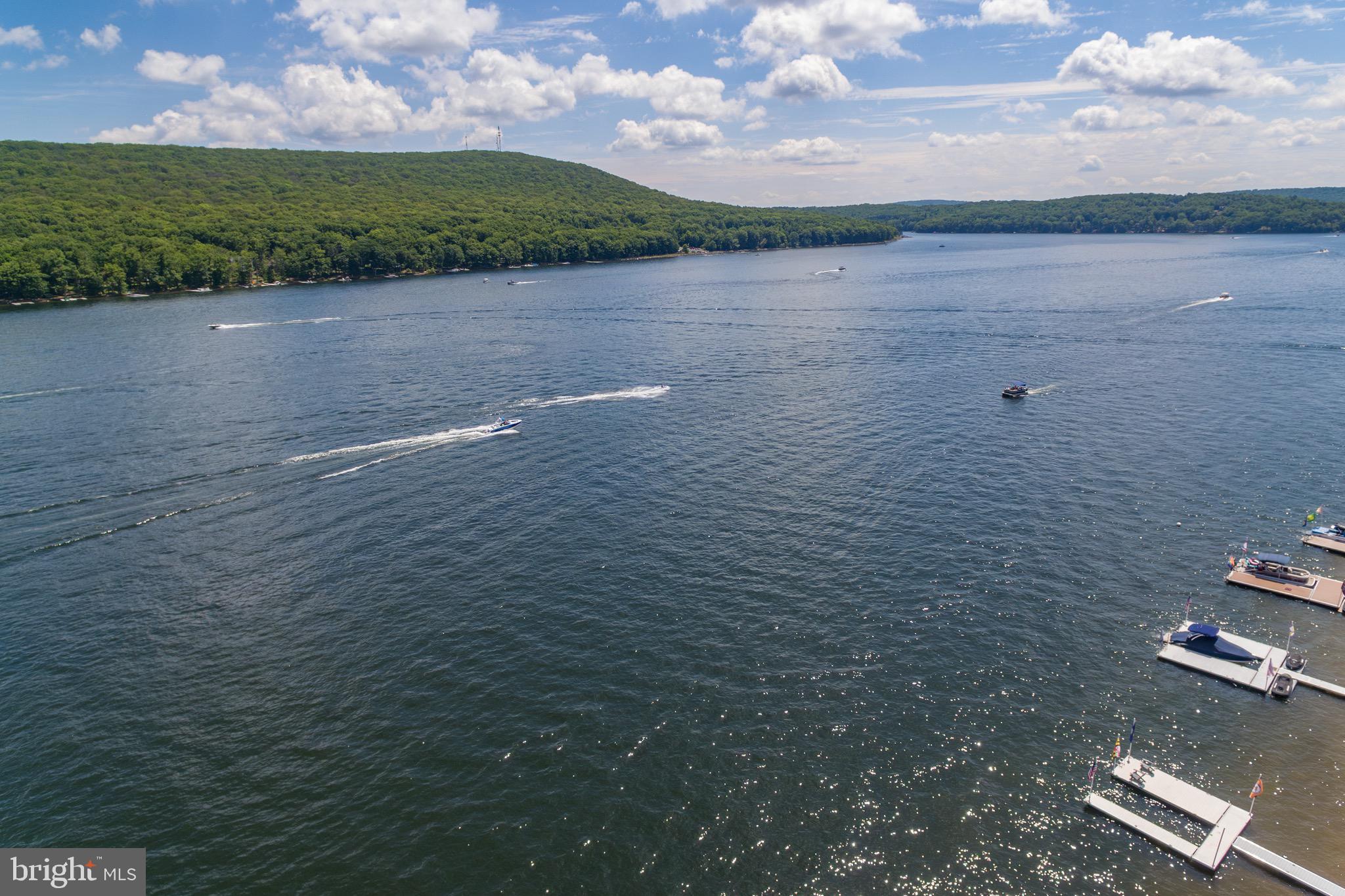 DEEP CREEK - Residential