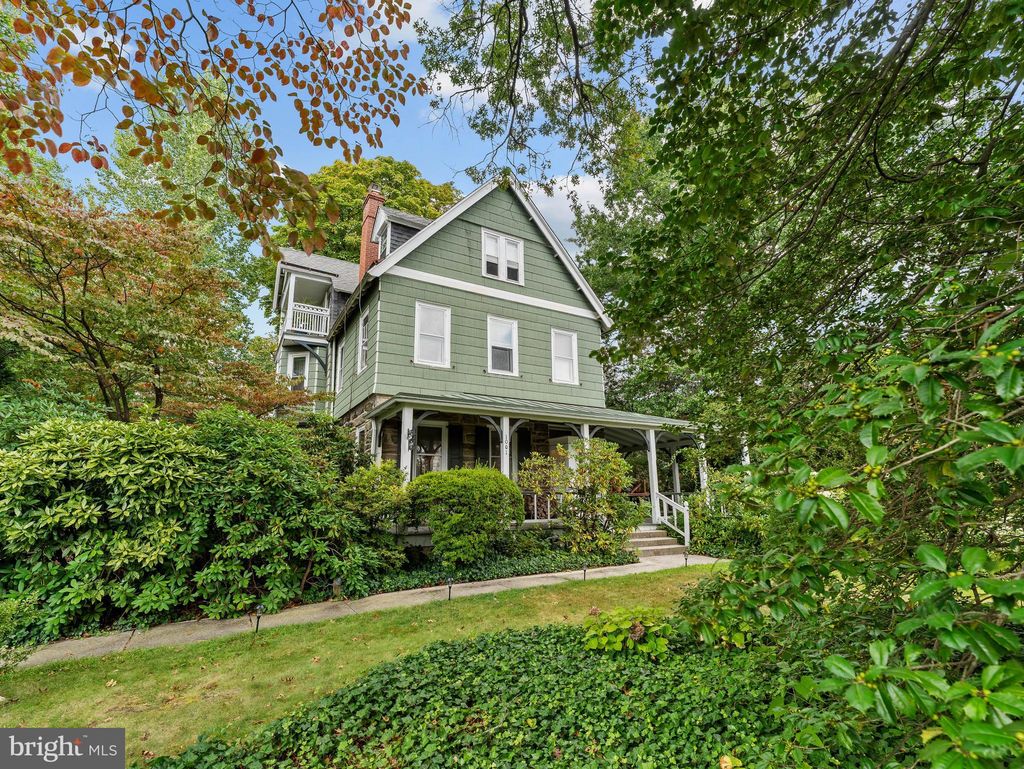 Photo of 1001 E Willow Grove Avenue, GLENSIDE, PA 19038 (MLS # PAMC2155012)