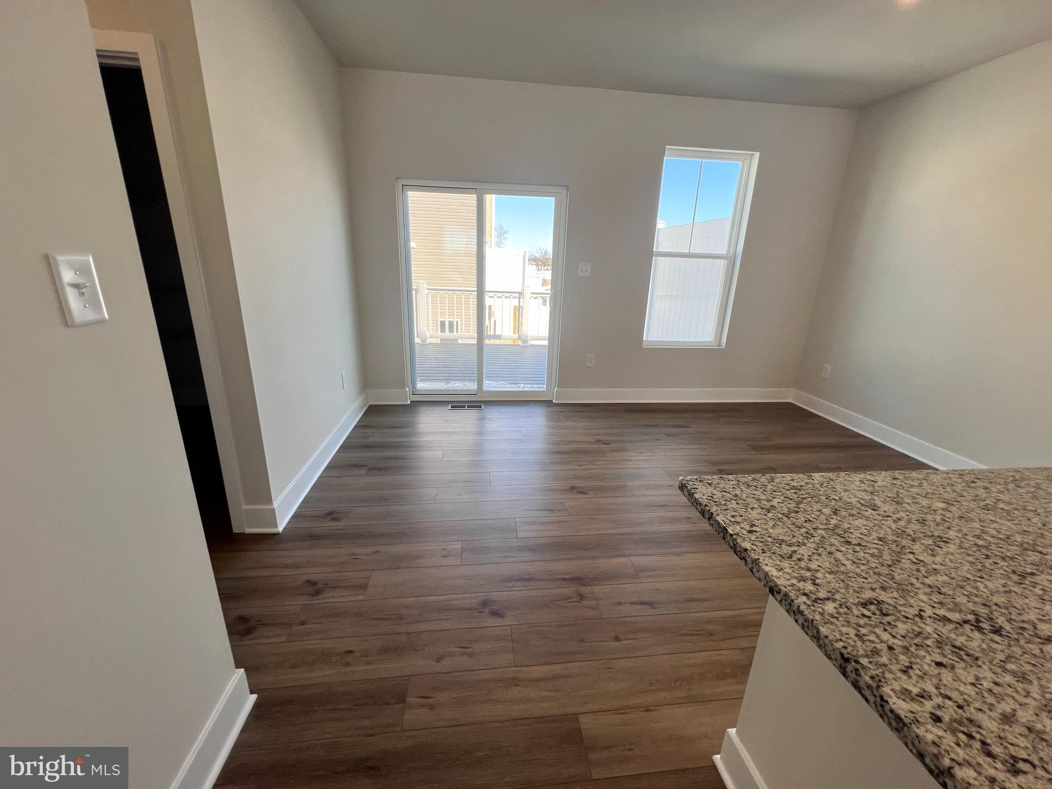 PLANTATION LAKES - Residential