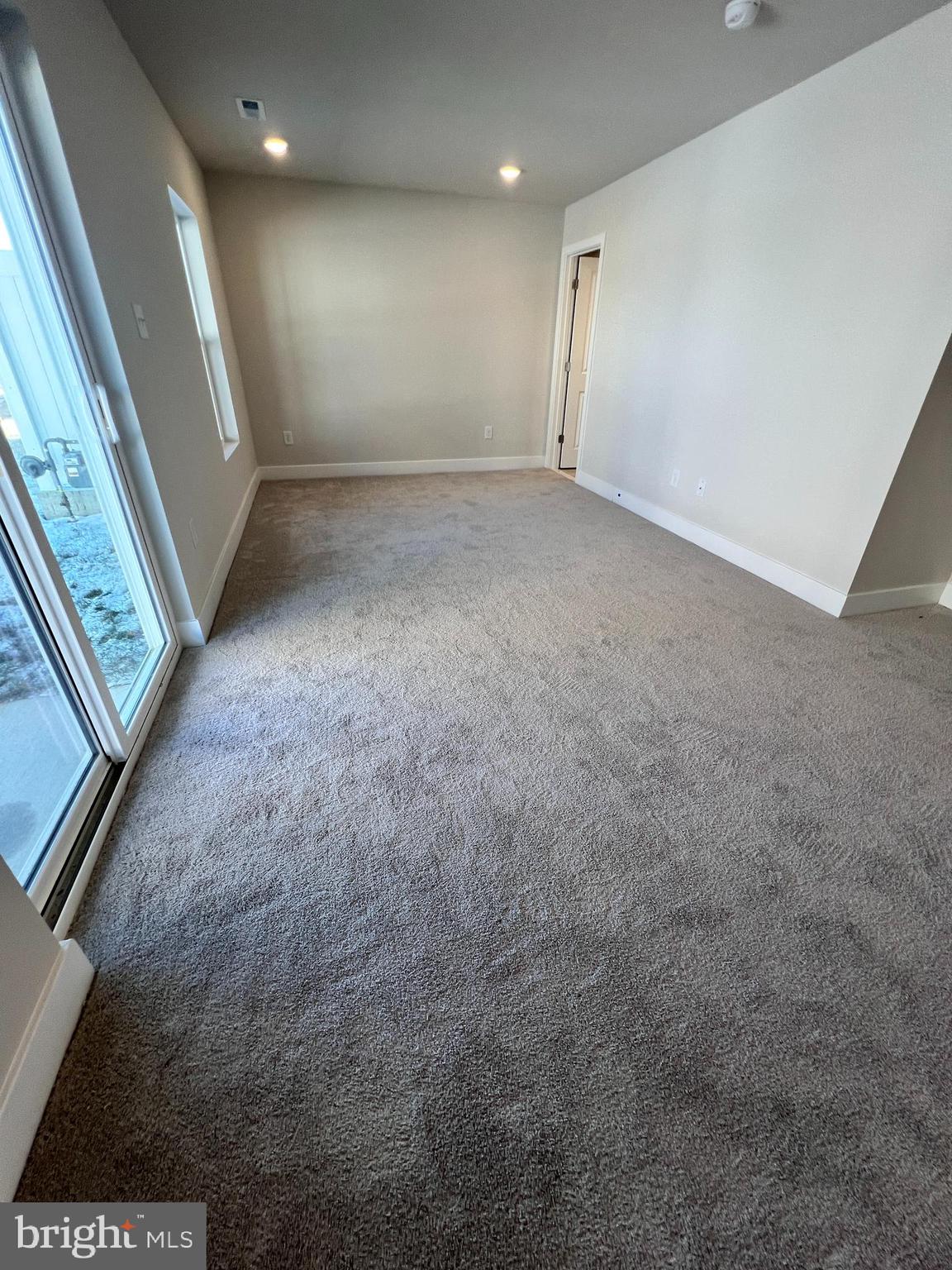 PLANTATION LAKES - Residential