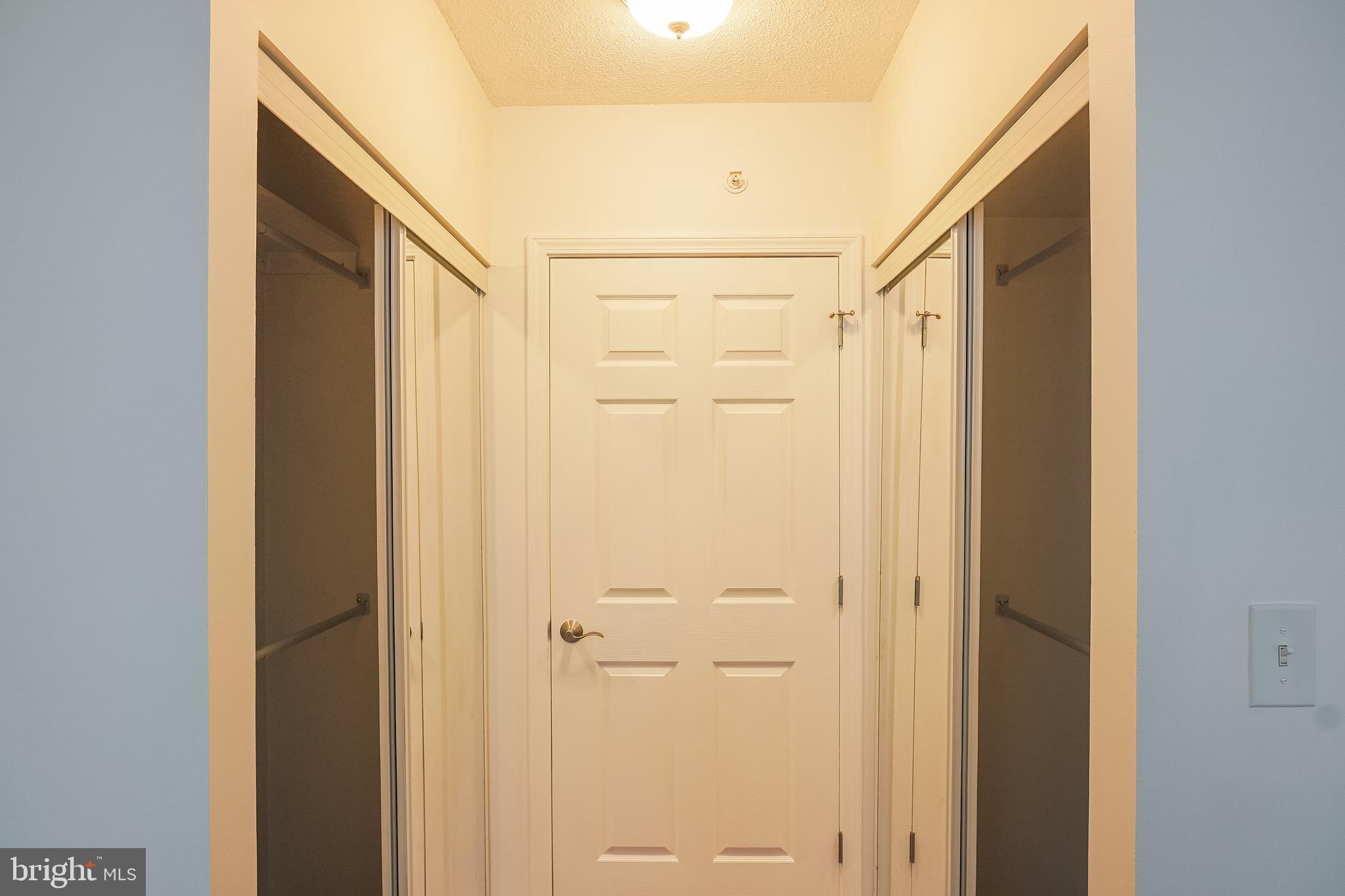 GALLERY AT WHITE FLINT - Residential Lease