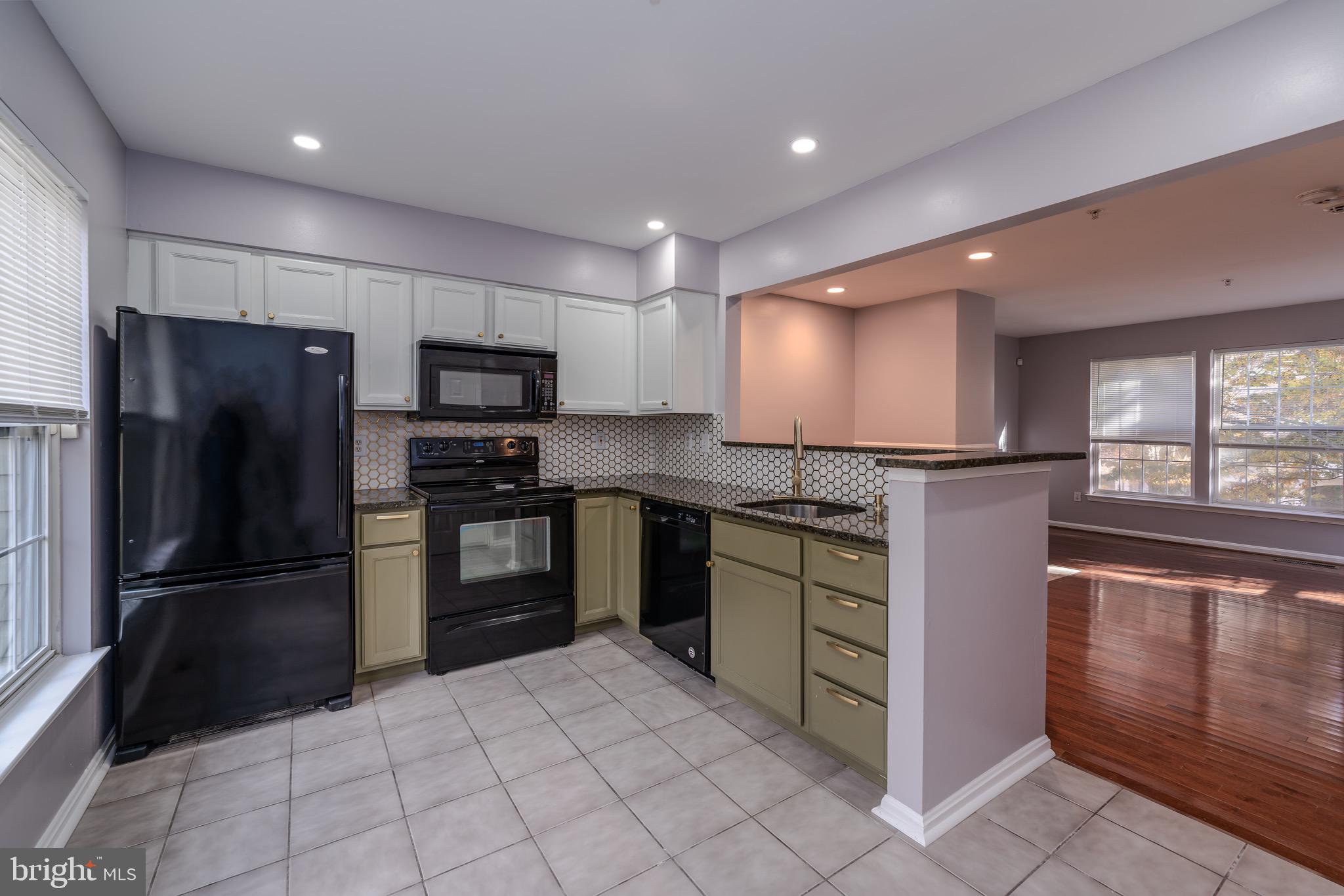 VILLAGES OF MARLBOROUGH - Residential