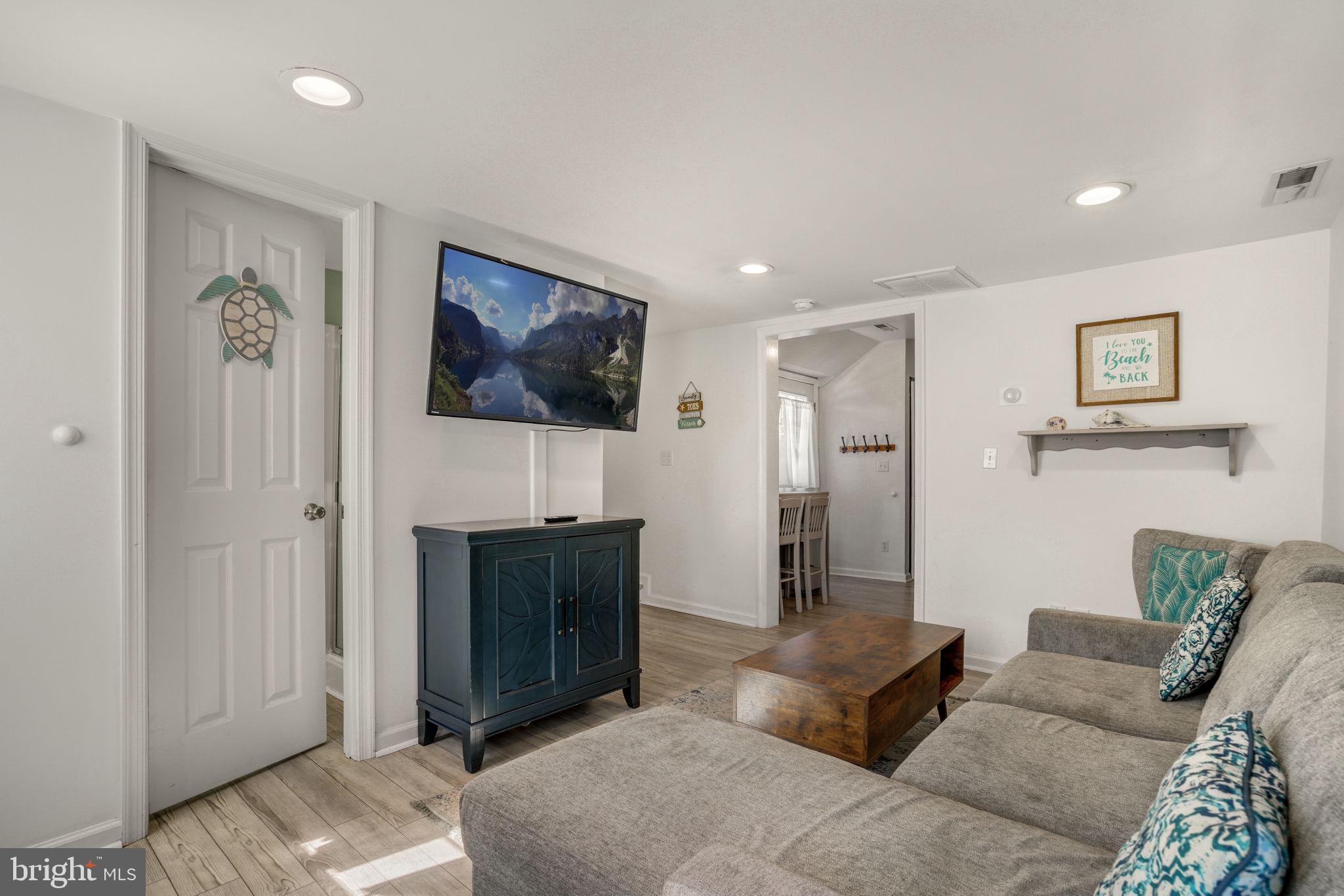 CHINCOTEAGUE - Residential