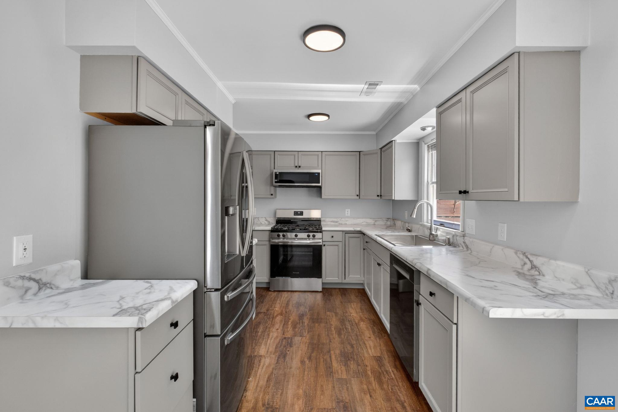 MINOR TOWNHOUSES - Residential