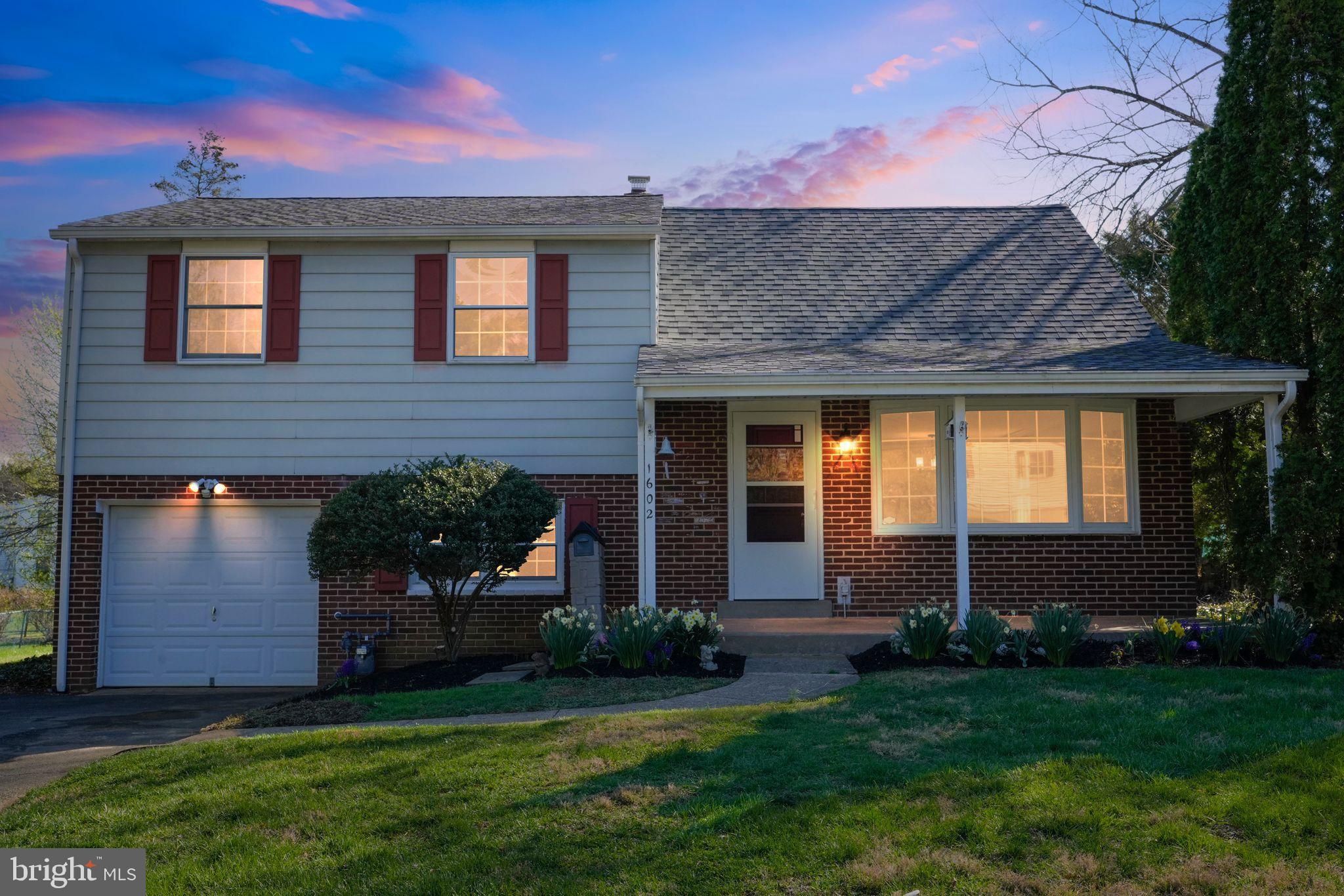 FLOURTOWN GARDENS - Residential