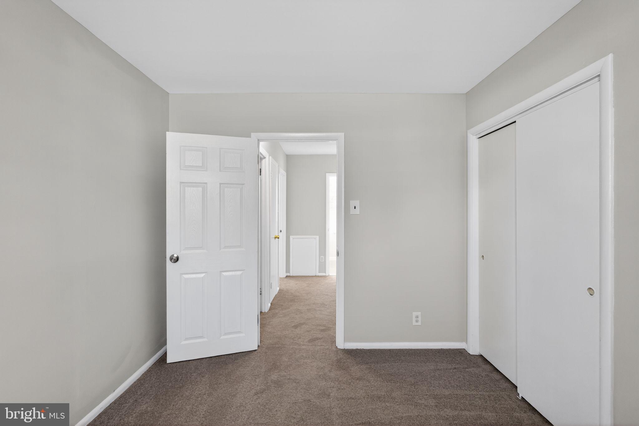 FLOURTOWN GARDENS - Residential