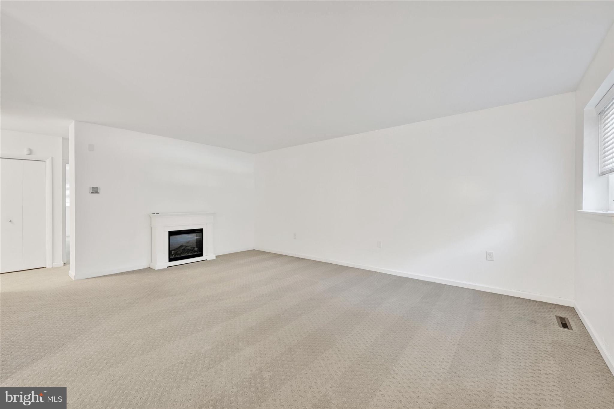 CROSS KEYS - Residential