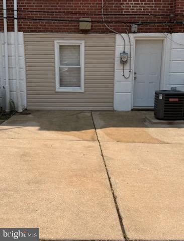 7603 WOODCREST AVENUE