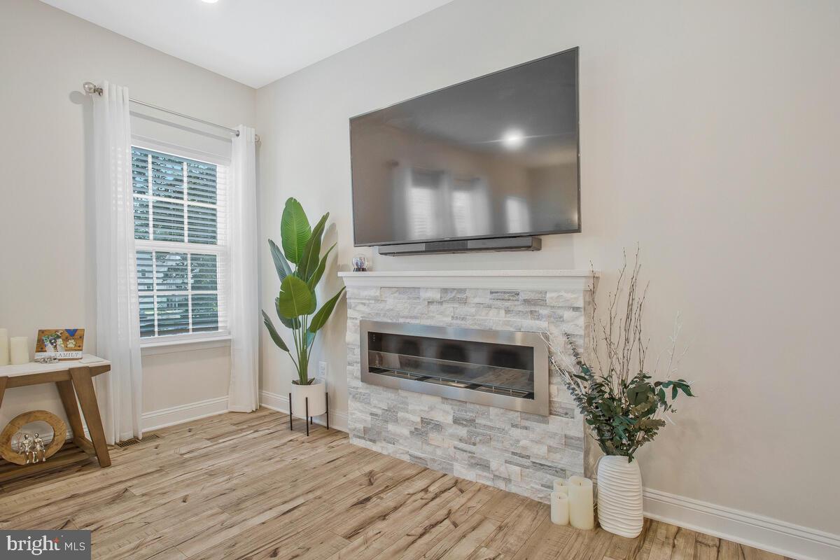 SUMMERFIELD VILLAGE - Residential