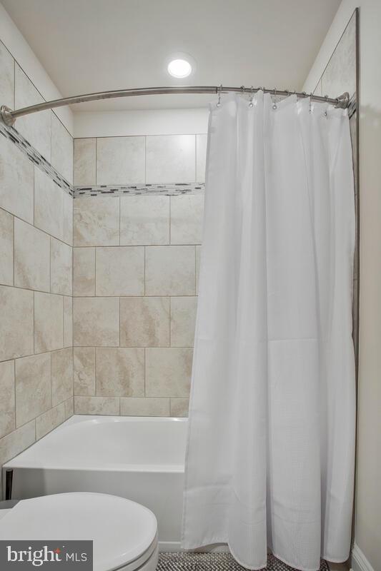 SUMMERFIELD VILLAGE - Residential