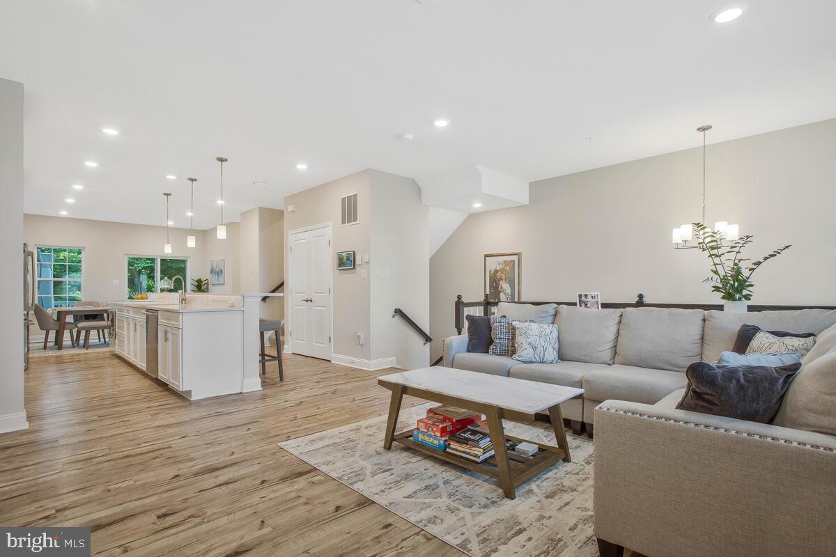 SUMMERFIELD VILLAGE - Residential