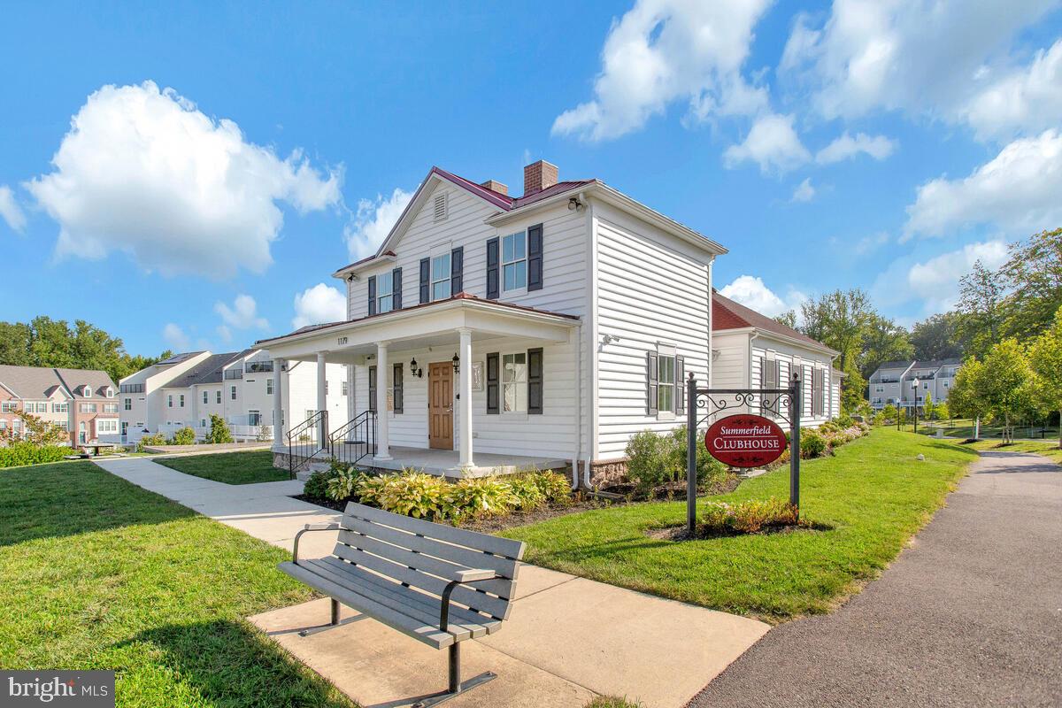 SUMMERFIELD VILLAGE - Residential