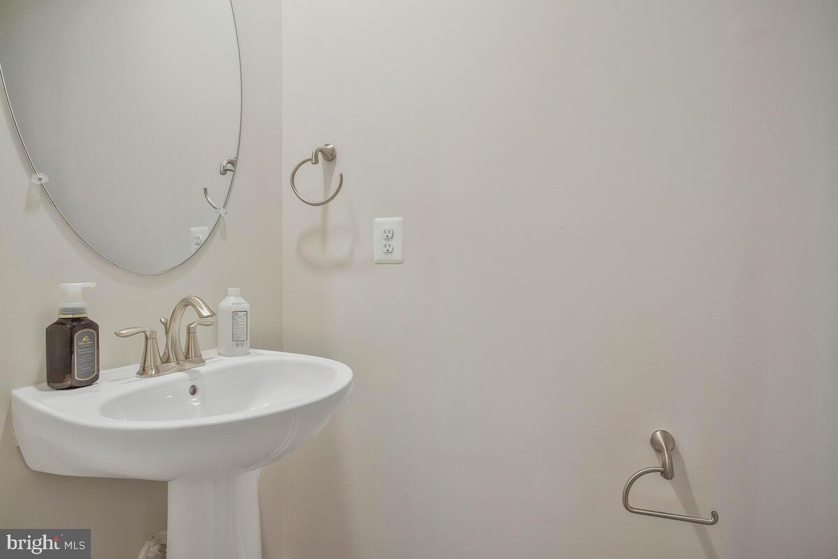 SUMMERFIELD VILLAGE - Residential