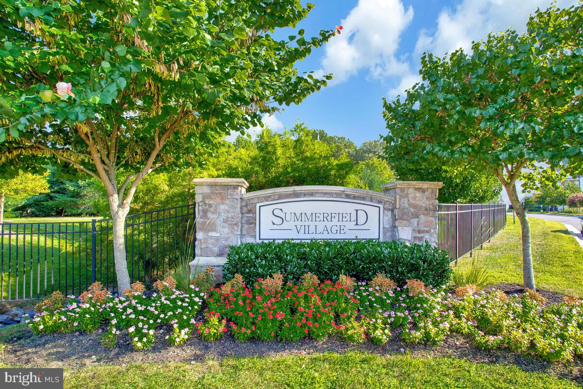 SUMMERFIELD VILLAGE - Residential