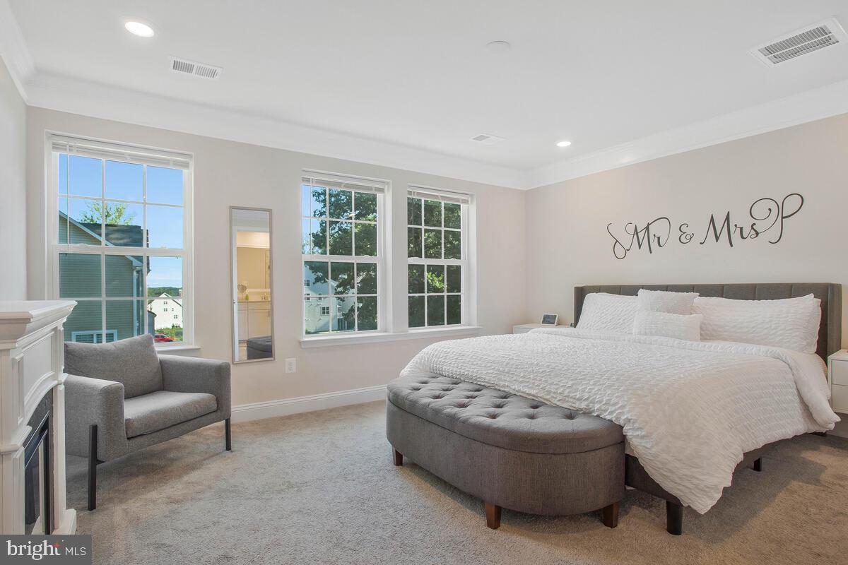 SUMMERFIELD VILLAGE - Residential