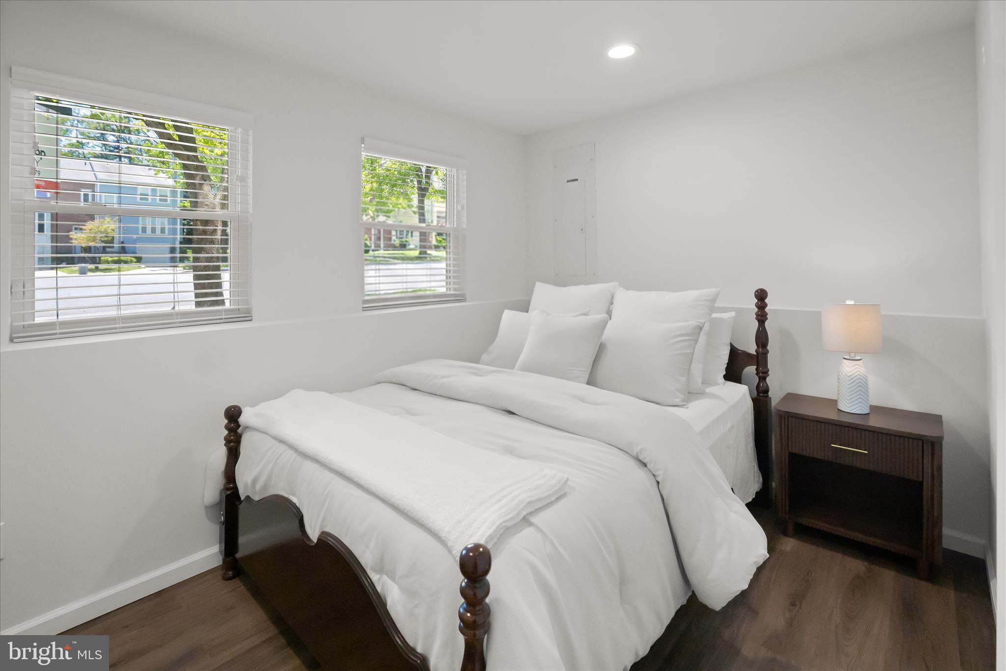 WOODLAND PARK - Residential