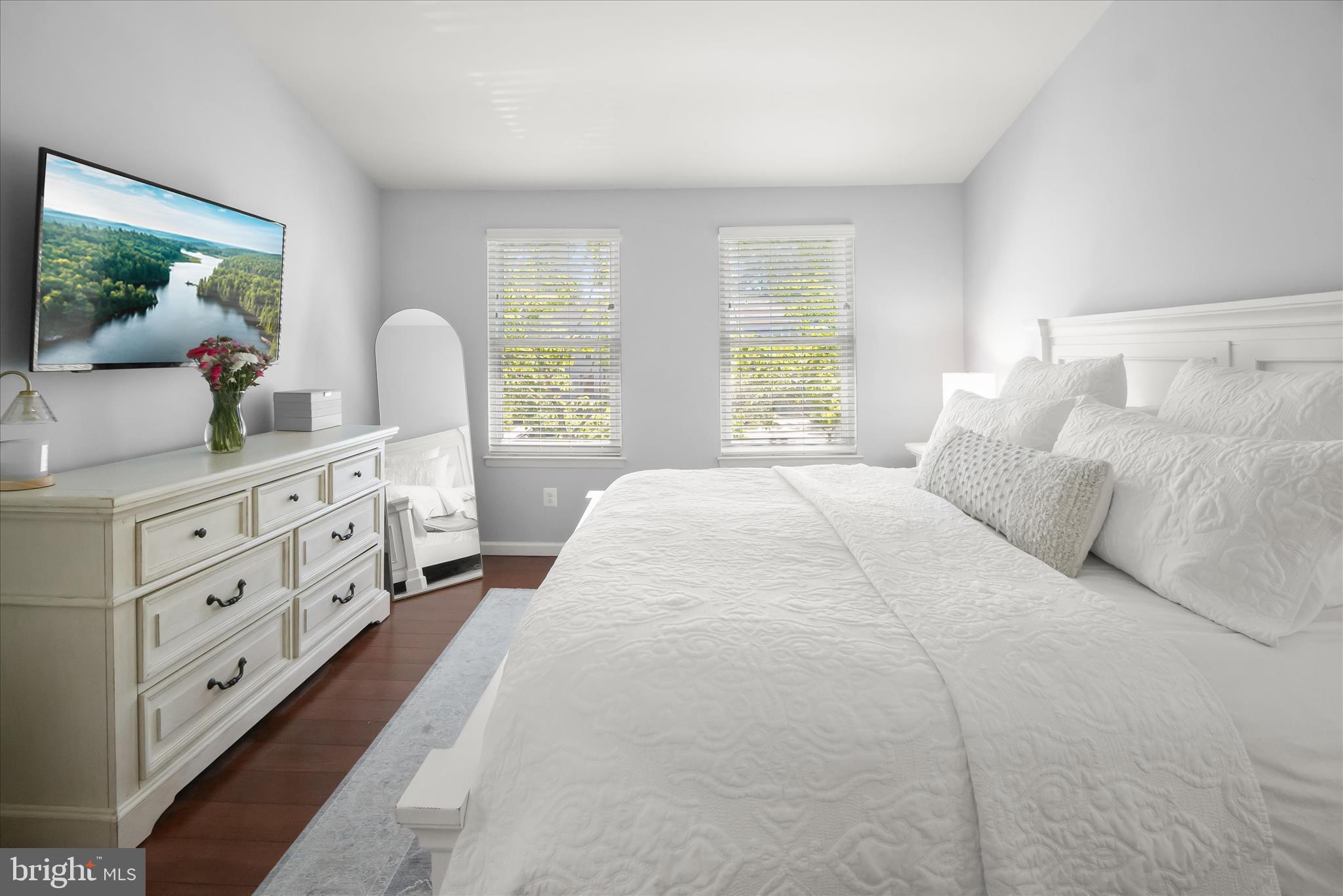 WOODLAND PARK - Residential
