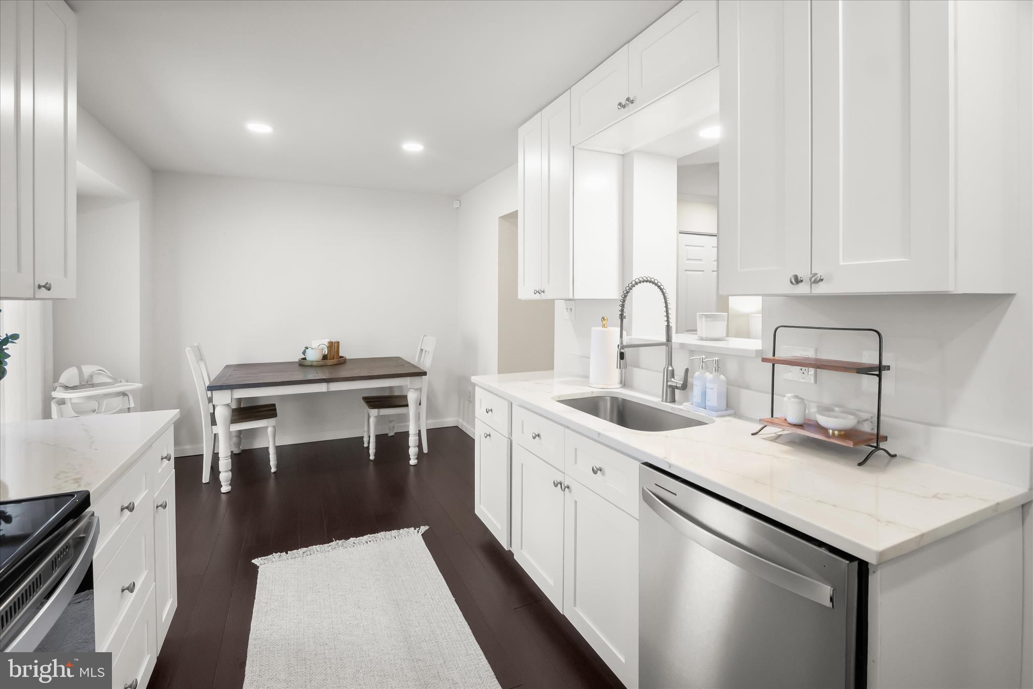 WOODLAND PARK - Residential