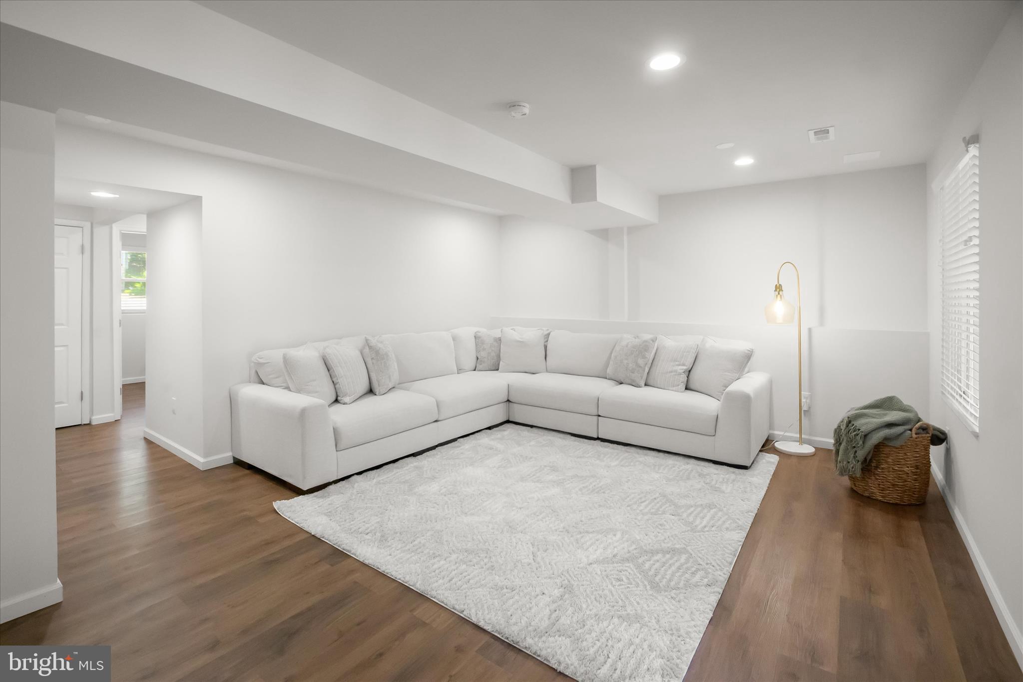 WOODLAND PARK - Residential