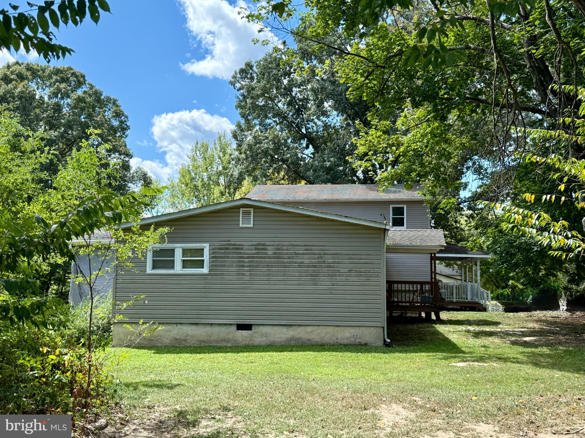1 CARROLL DRIVE