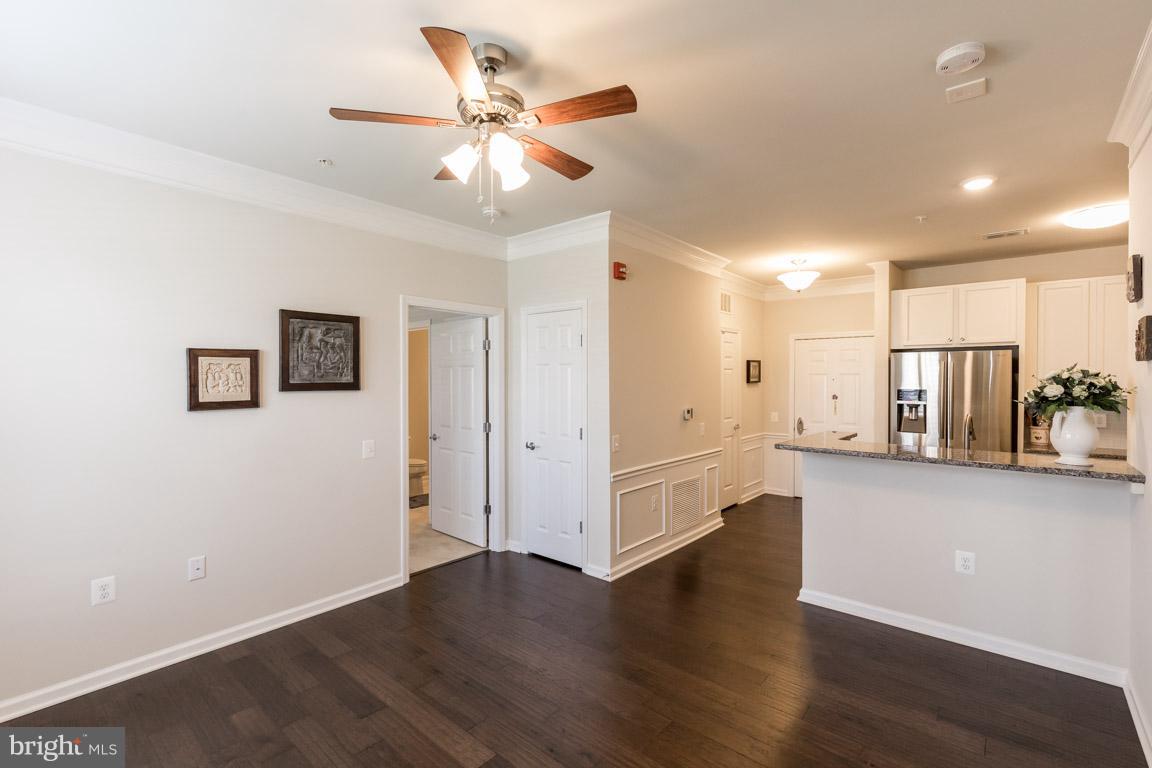 POTOMAC GREEN CONDOMINIUM - Residential Lease