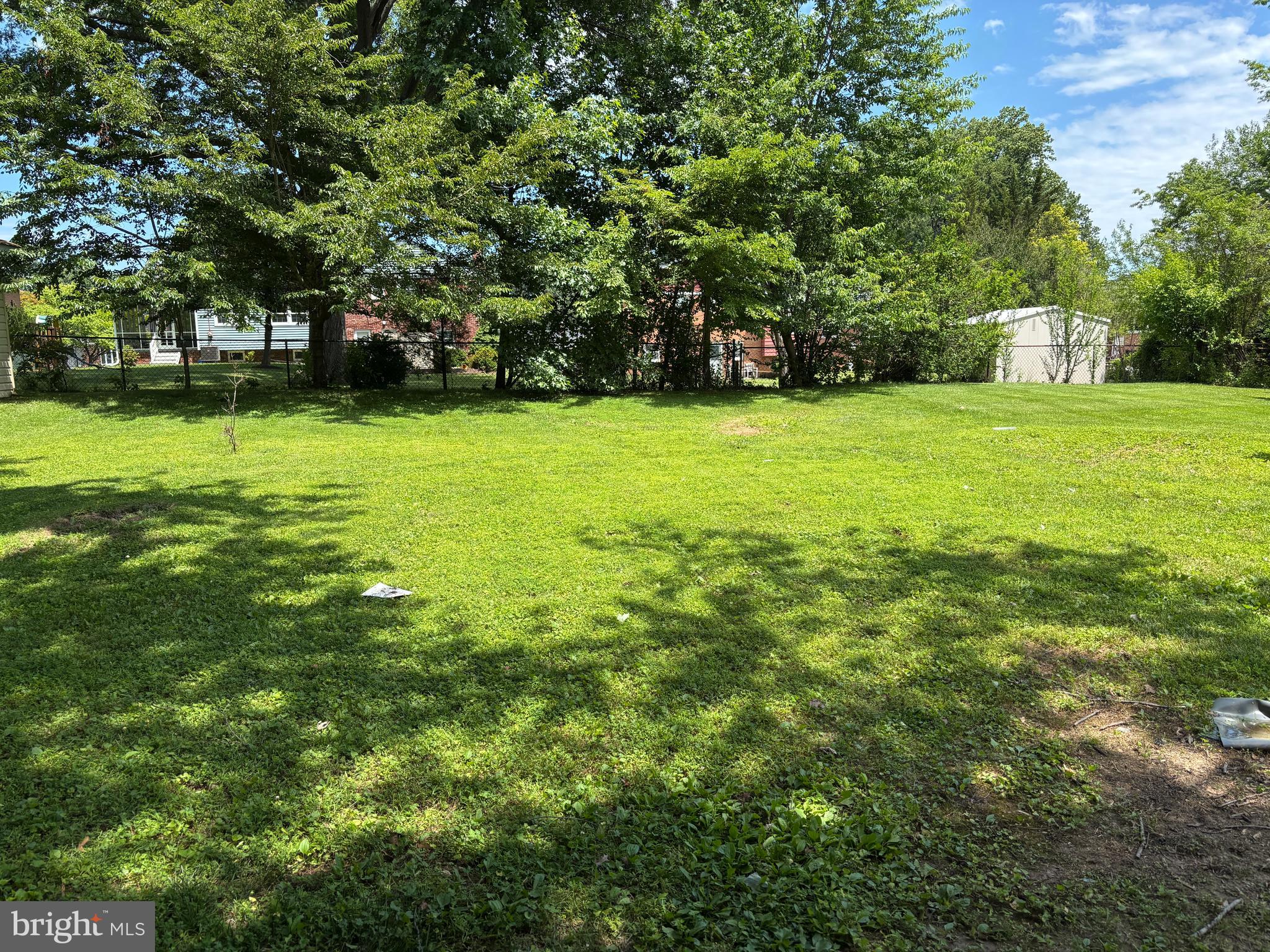 906 VENICE DRIVE