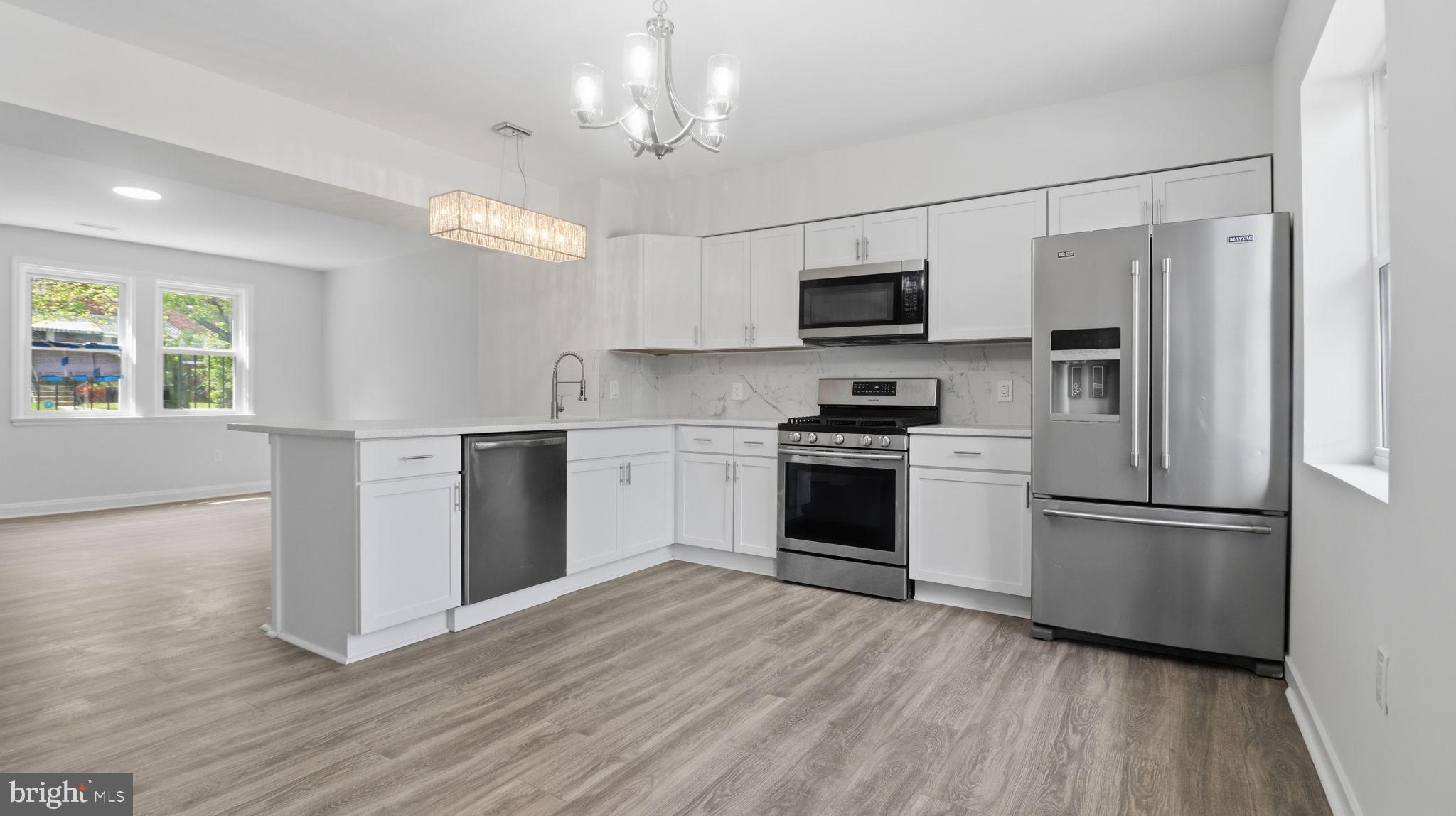 BURLEITH - LEIGHTON - Residential