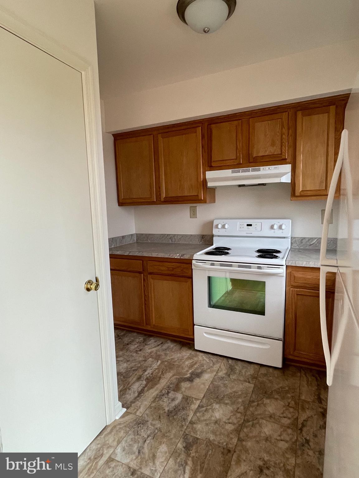 STEELE - Residential Lease