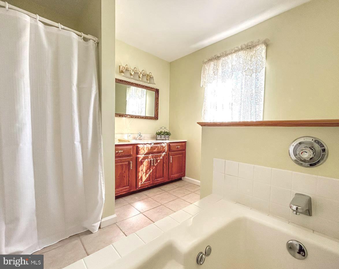 GRIST MILL FARMS - Residential