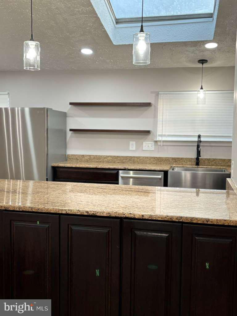 FOX PT - Residential