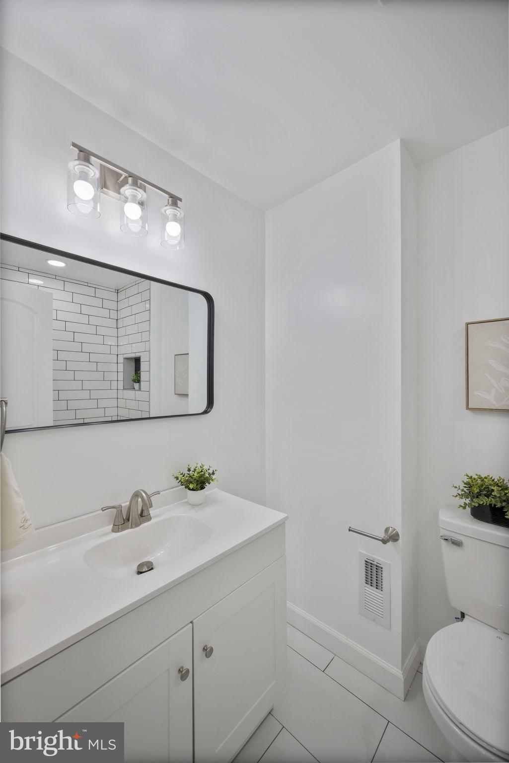 GREEKTOWN - Residential