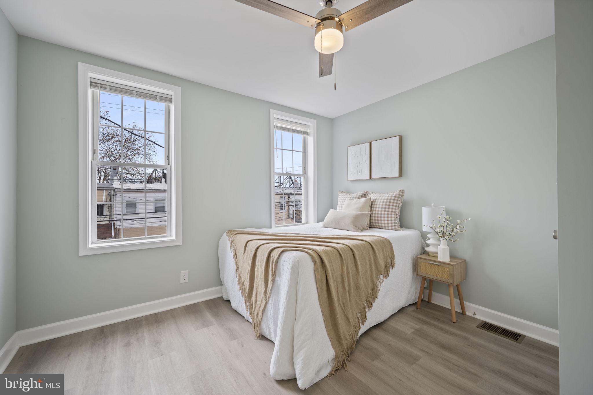 GREEKTOWN - Residential