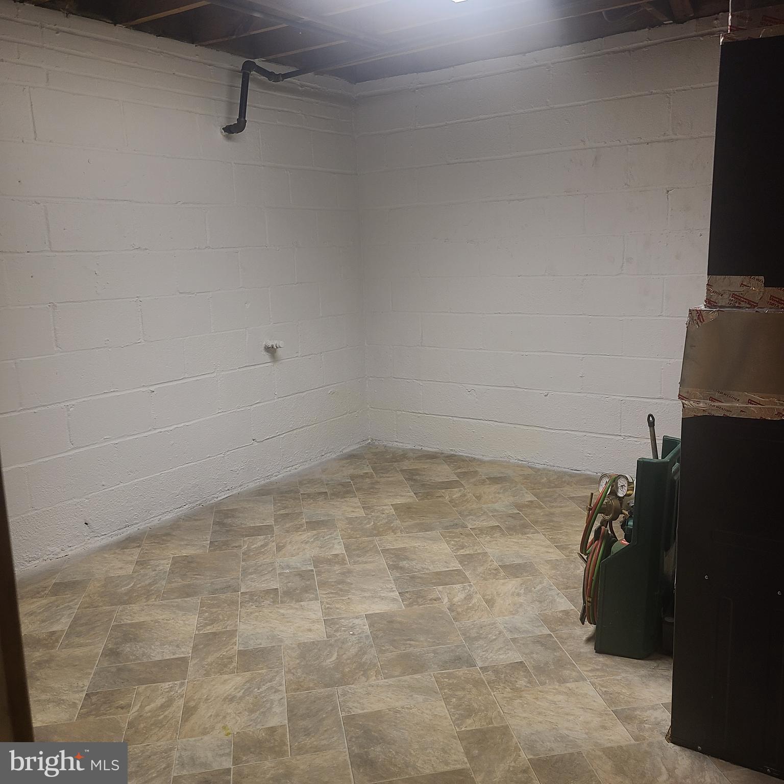 FOREST HEIGHTS - Residential