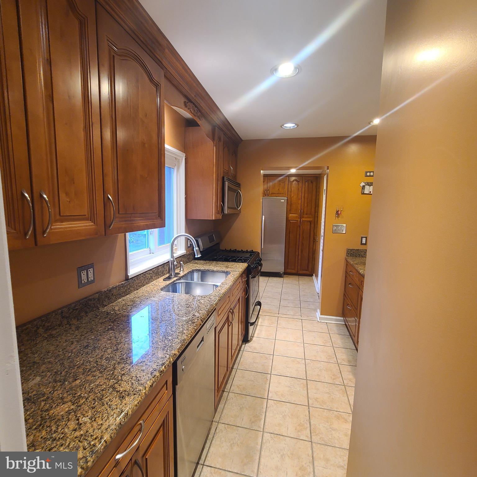 FOREST HEIGHTS - Residential