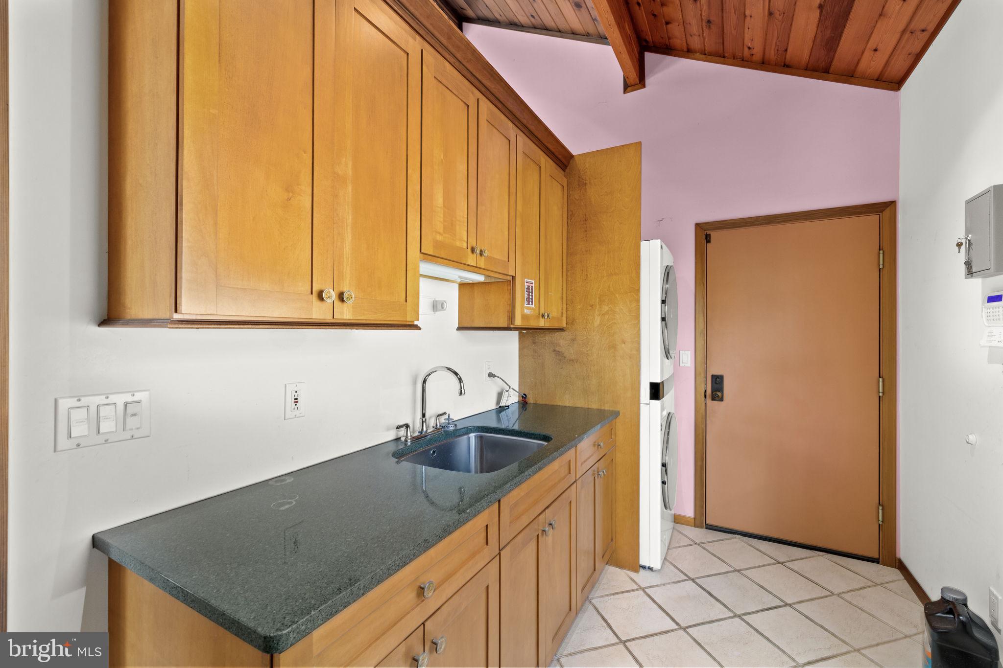 SORBIE COVE - Residential