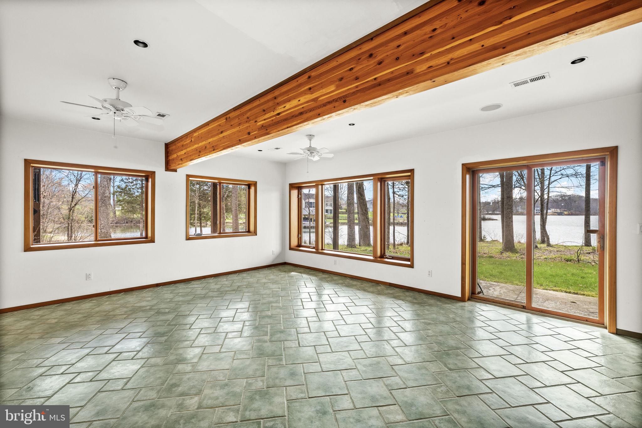 SORBIE COVE - Residential