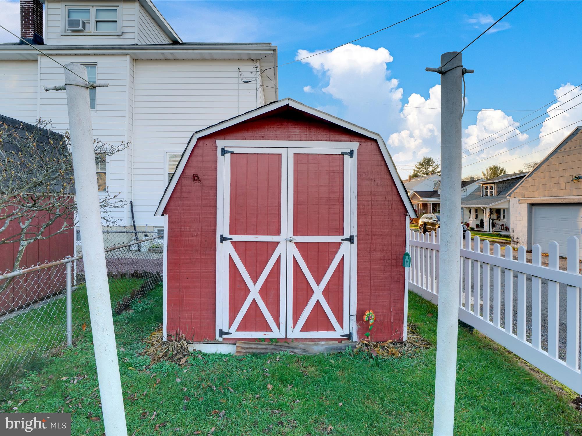 POTTSVILLE - Residential