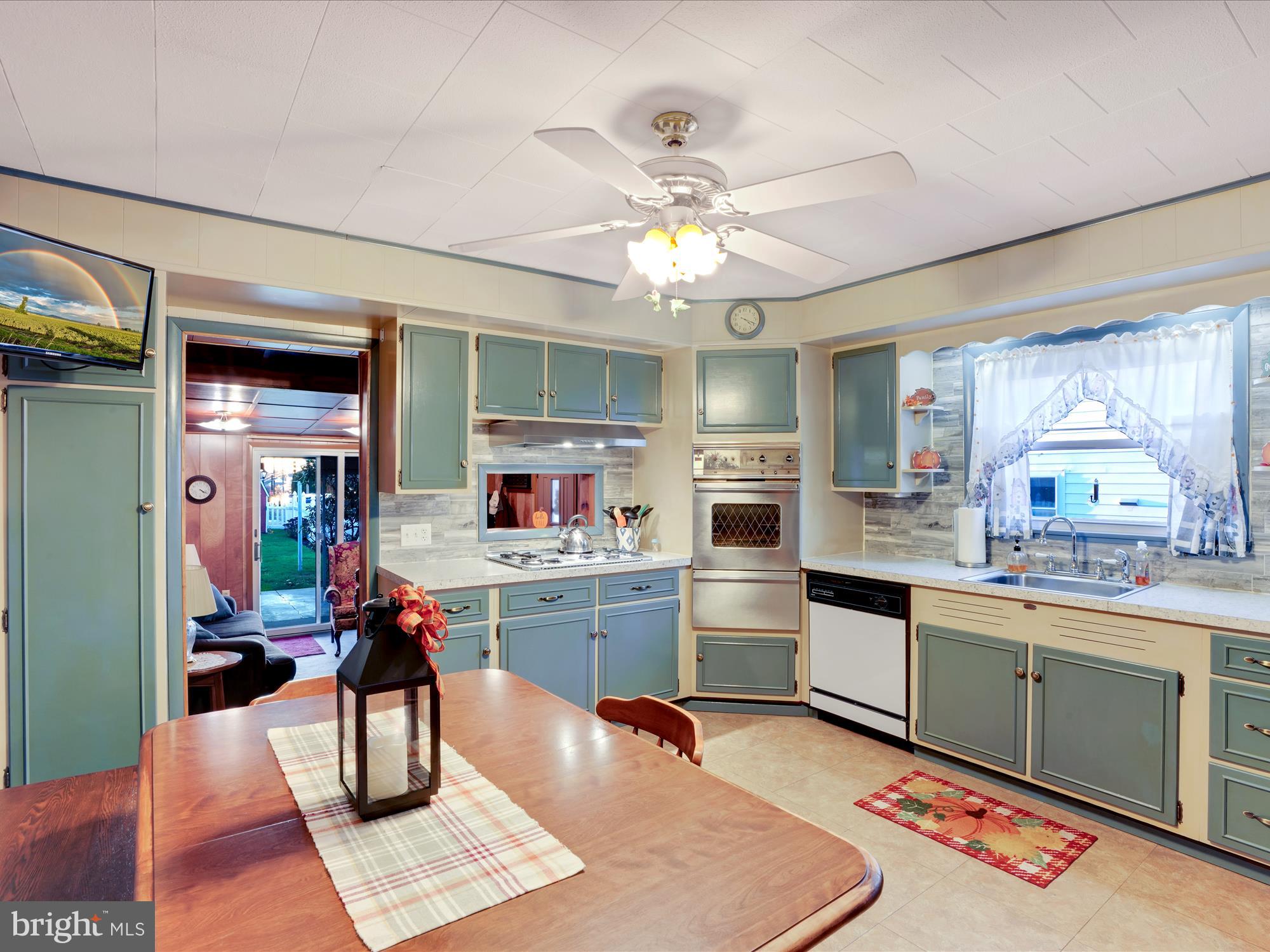 POTTSVILLE - Residential