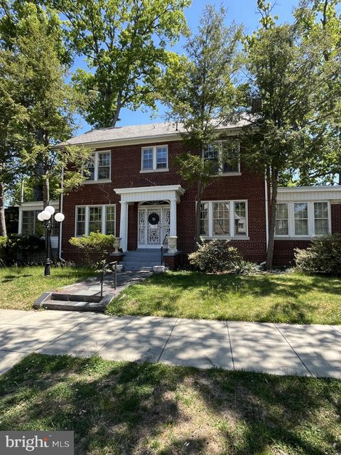 4601 17TH STREET NW WASHINGTON DC 20011