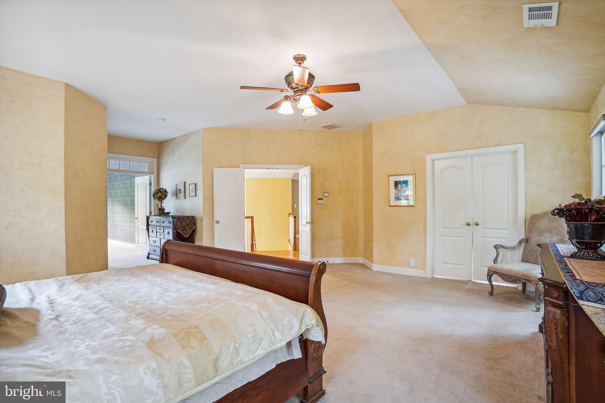 SHADETREE ESTATES - Residential