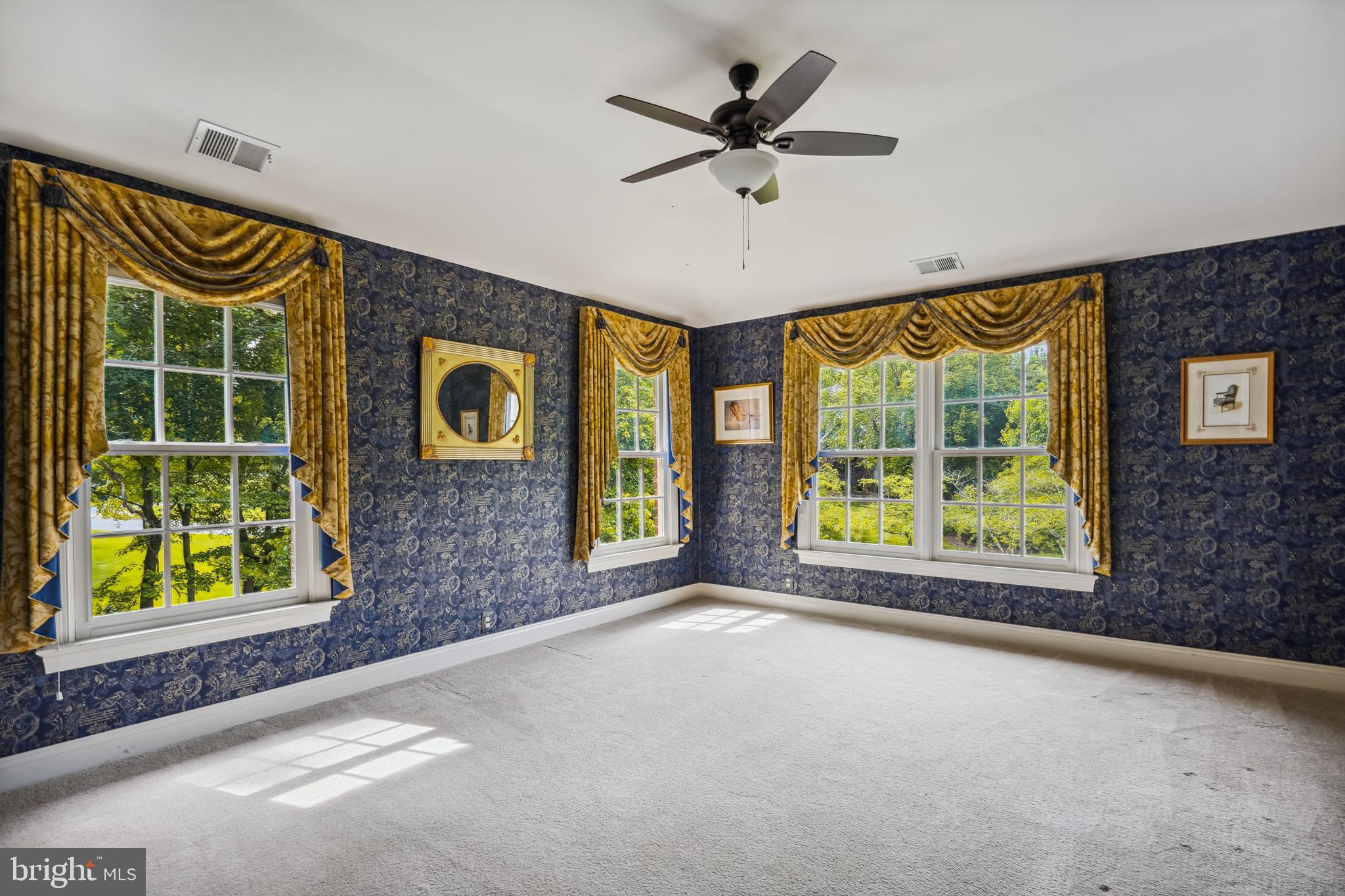 SHADETREE ESTATES - Residential