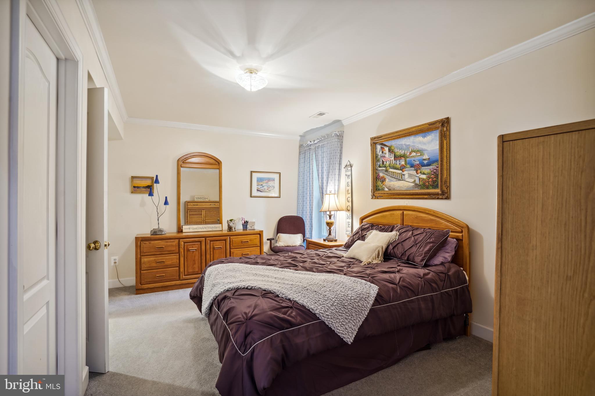 SHADETREE ESTATES - Residential