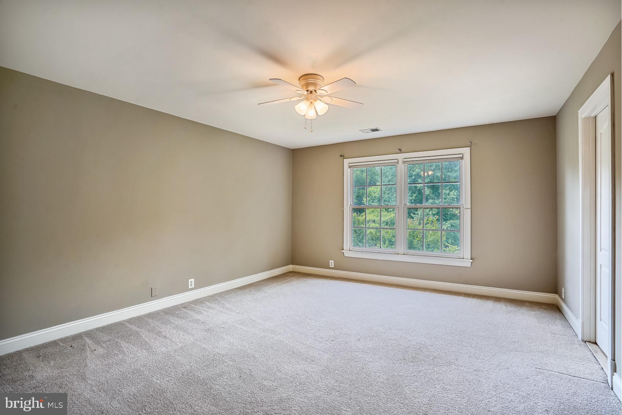 SHADETREE ESTATES - Residential