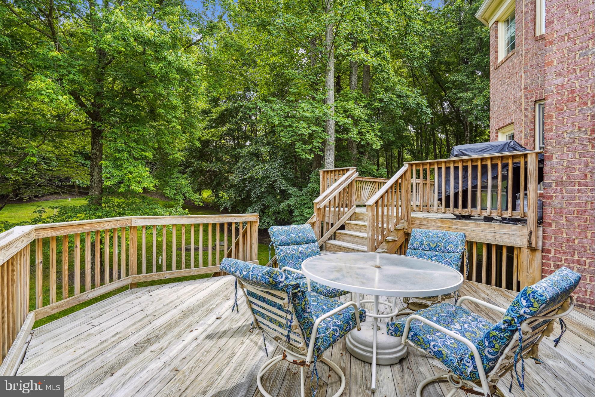 SHADETREE ESTATES - Residential