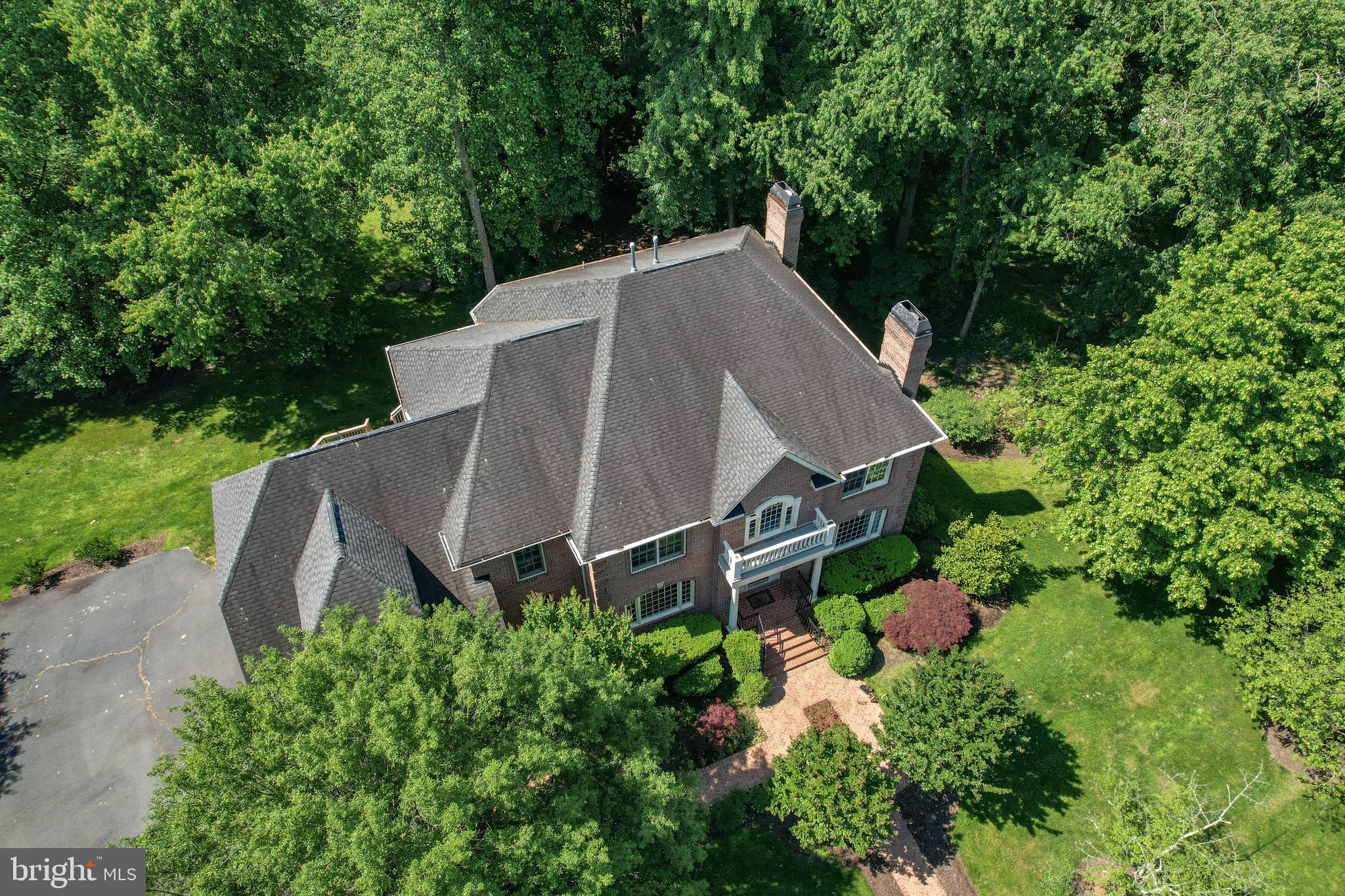 SHADETREE ESTATES - Residential